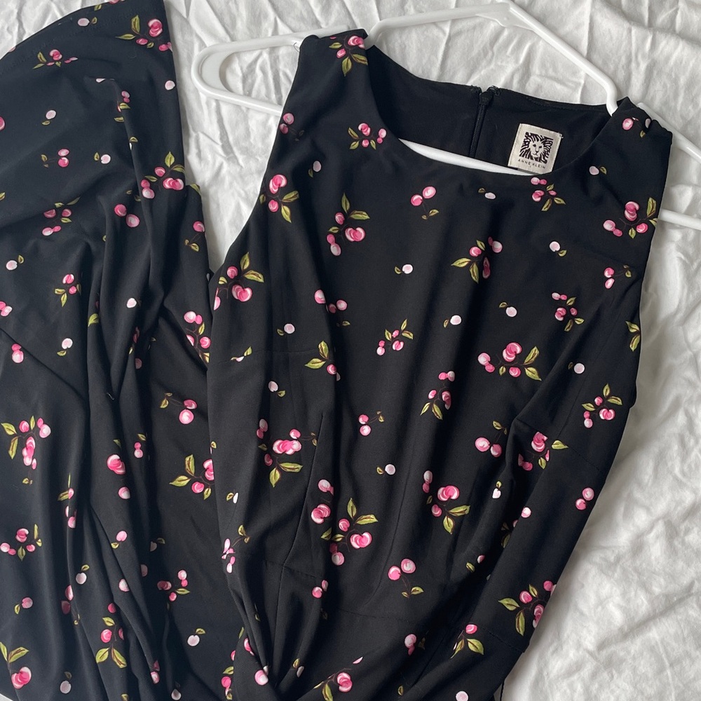 Vintage Anne Klein Cherry Sleeveless Black Dress